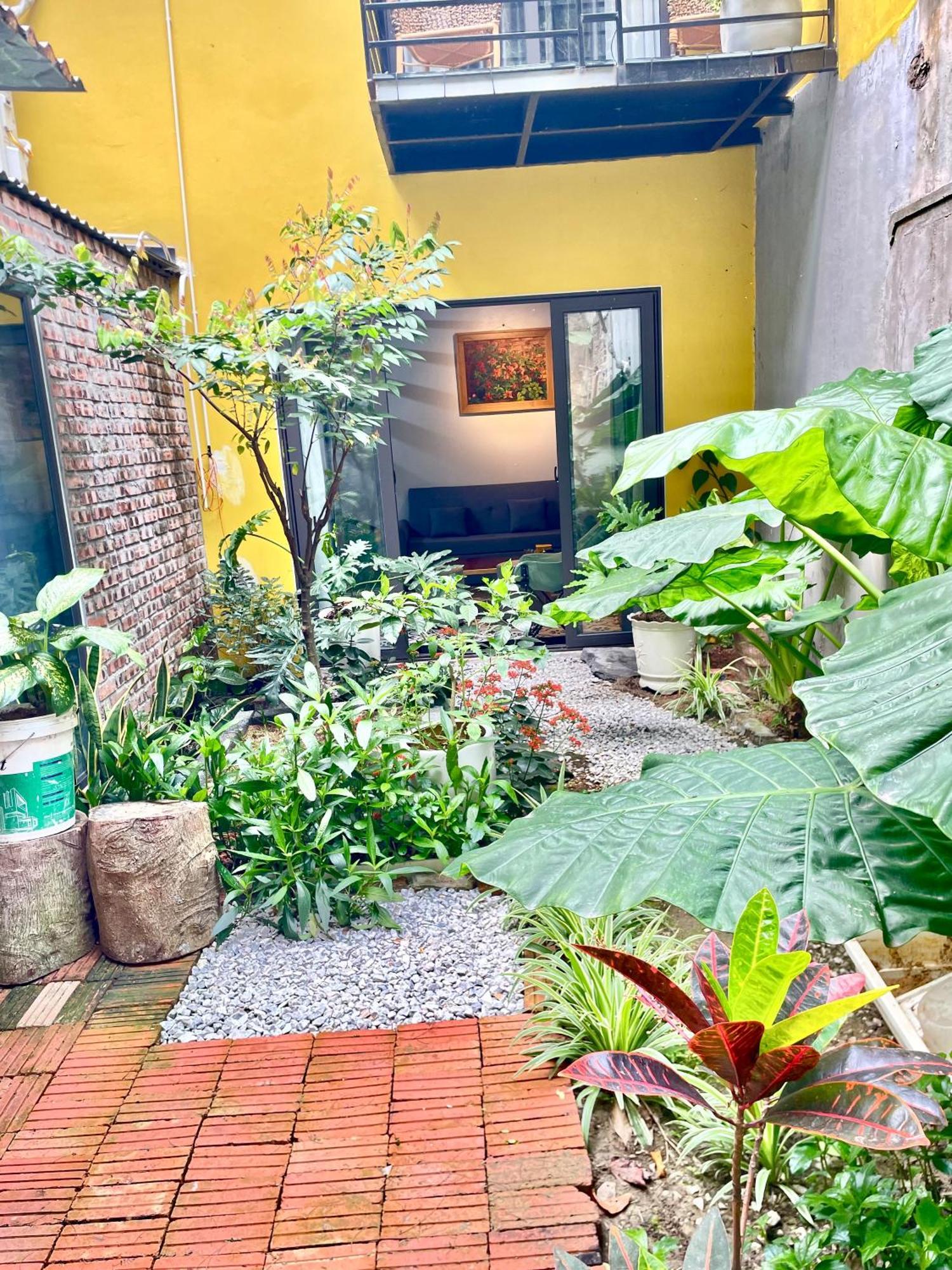 Oc Homestay Cat Ba Chan Chau Exterior photo